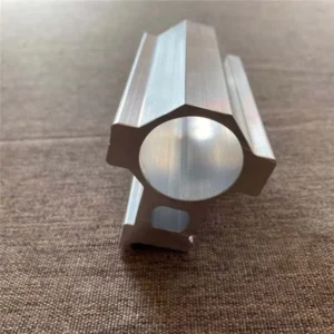 来自中国信誉良好的工厂的100%经过测试的工业铝型材