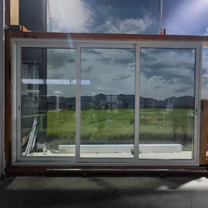 2.0mm 6063 T5 Aluminum Profile Sliding Door Custom Color for Villa Renovation and Construction
