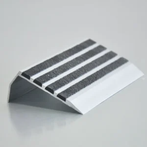 Corrosion Resistant Stair Nosing Slip Resistant Anodized Aluminum Stair Trim with Carborundum Tape Insert Highest Slip Rating