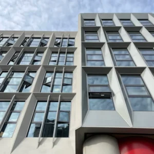 Custom Modern Industrial Aluminum Curtain Wall Tempered Glass Panels Outdoor Sunshade Louvers Customized Sizes Colors
