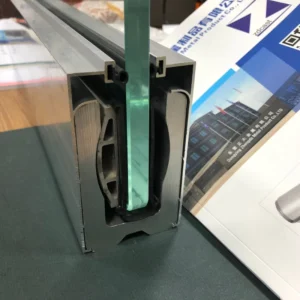 For 10 Mm Glass Aluminium Balustrade Tempered Glass Frameless U Channel