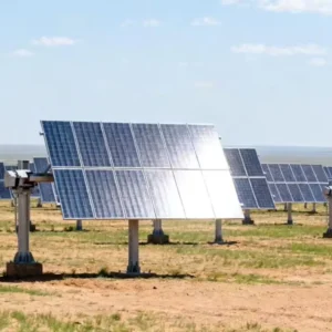 Solar Tracking Mounting Brackets for Photovoltaic Panels Adjustable Steel Structure Utility Scale Ground Solar Systems